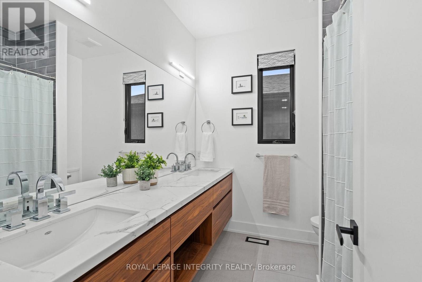 17 Lotta Avenue, Ottawa, Ontario  K2G 2A9 - Photo 27 - X12503502