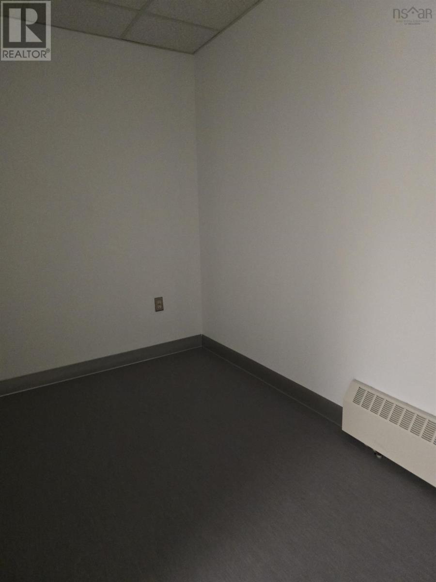 183 Main Street, Liverpool, Nova Scotia  B0T 1K0 - Photo 12 - 202508503