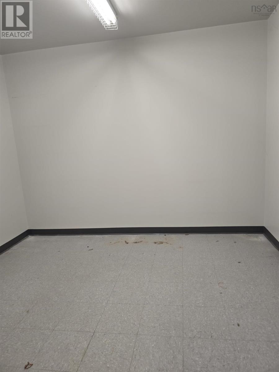 183 Main Street, Liverpool, Nova Scotia  B0T 1K0 - Photo 11 - 202508503