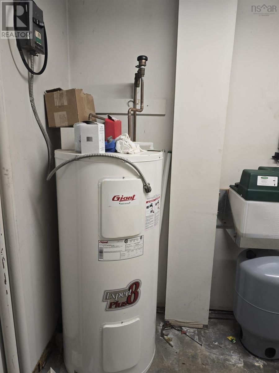 183 Main Street, Liverpool, Nova Scotia  B0T 1K0 - Photo 23 - 202508503