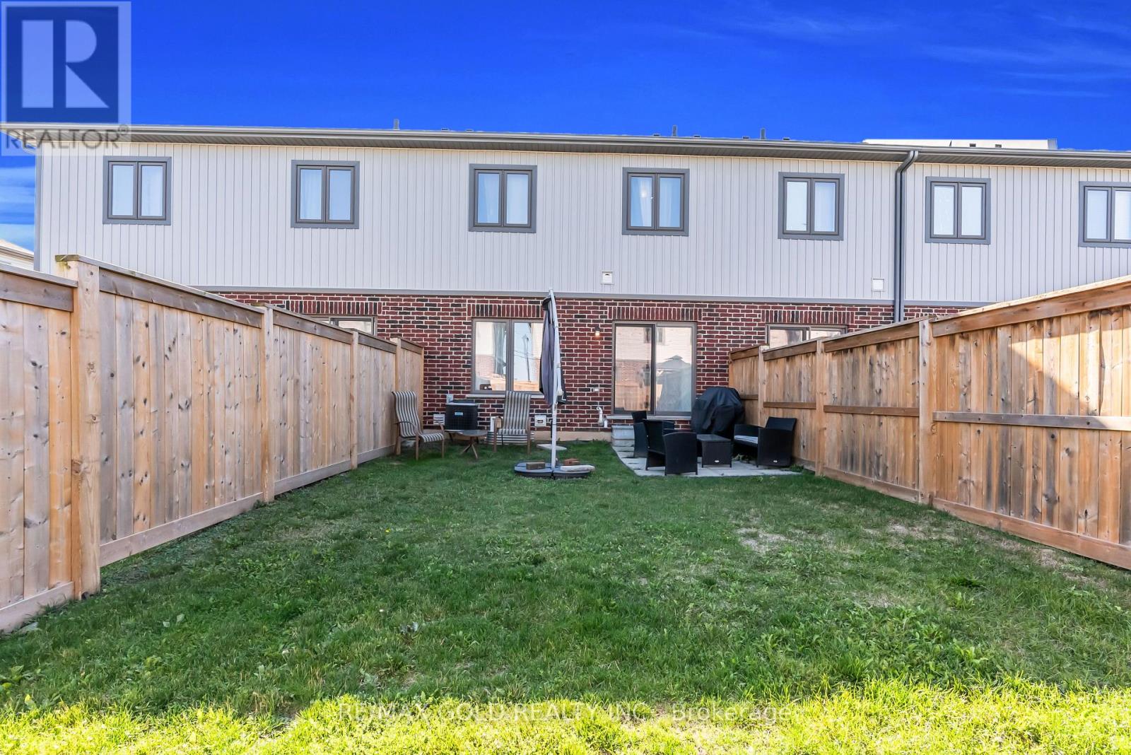 73 Severino Circle, West Lincoln, Ontario  L0R 2A0 - Photo 36 - X12434274