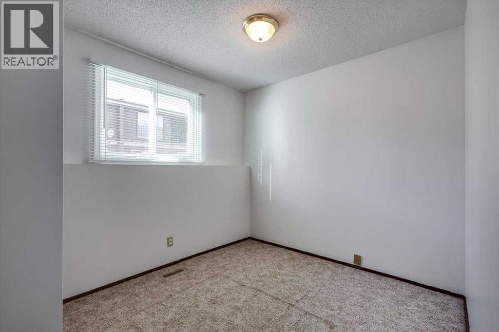 5418 And 5422 48 Avenue, Olds, Alberta  T4H 1G4 - Photo 35 - A2268282