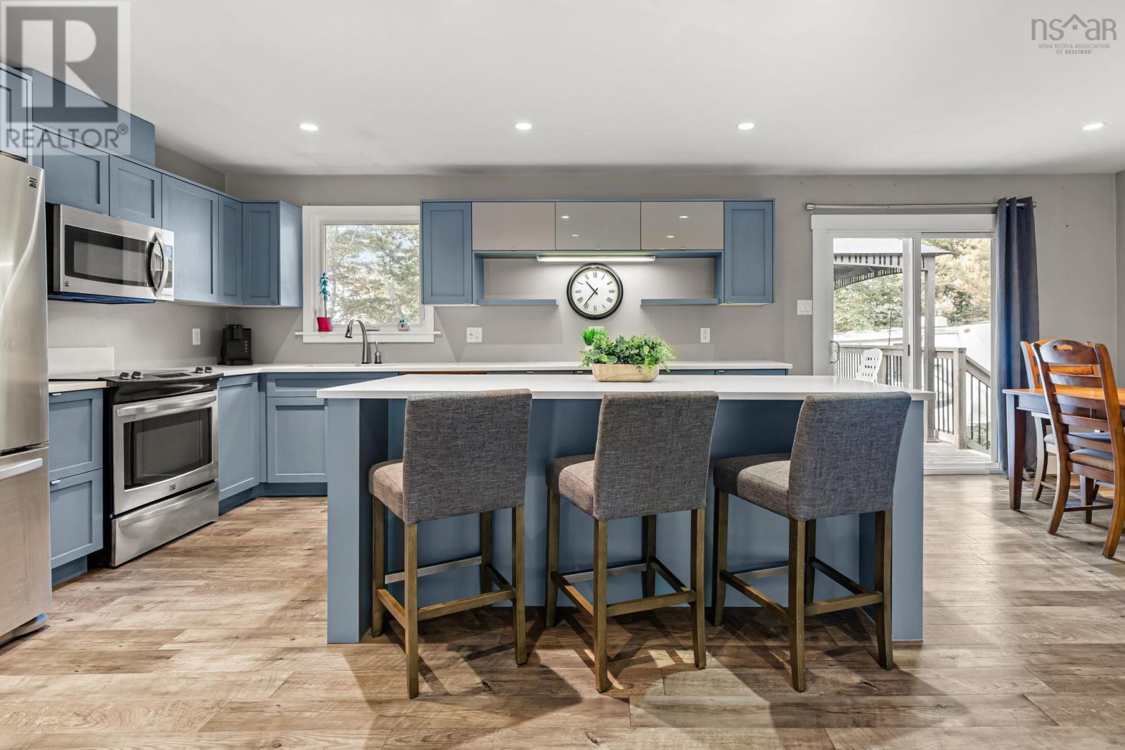 79 Ridge Avenue, Waverley, Nova Scotia  B2R 1G4 - Photo 8 - 202525910