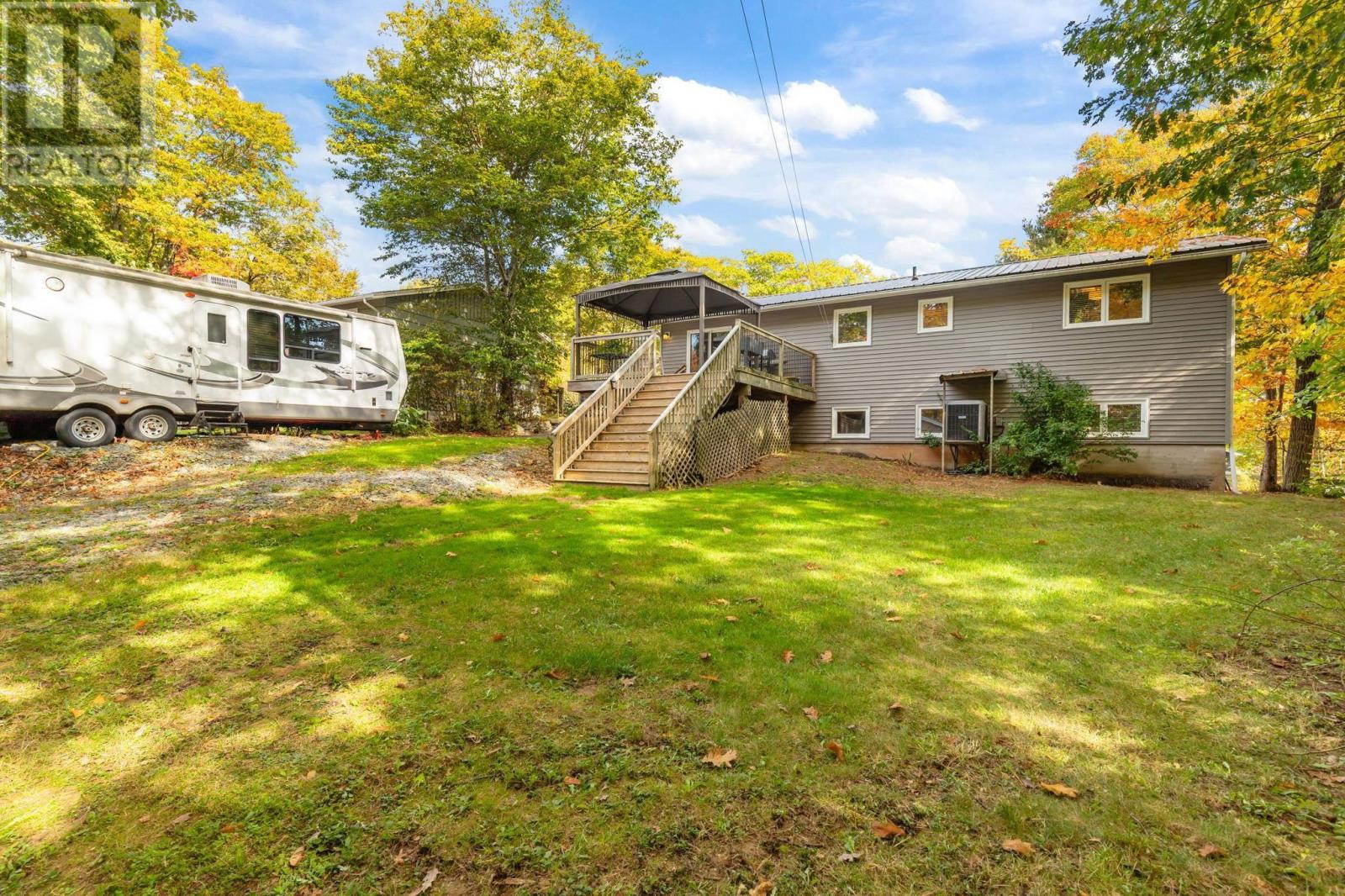 79 Ridge Avenue, Waverley, Nova Scotia  B2R 1G4 - Photo 31 - 202525910