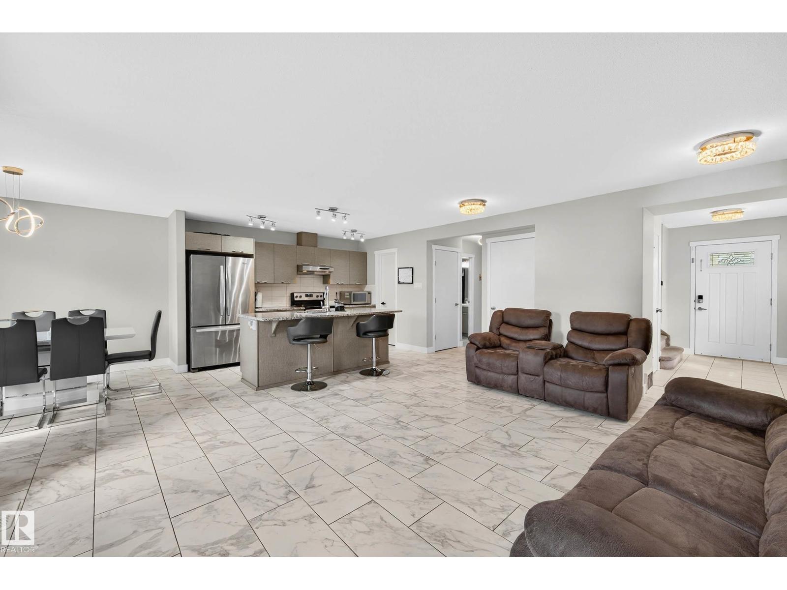 4404 6 St Ne Nw, Edmonton, Alberta  T6T 0Z8 - Photo 9 - E4464557