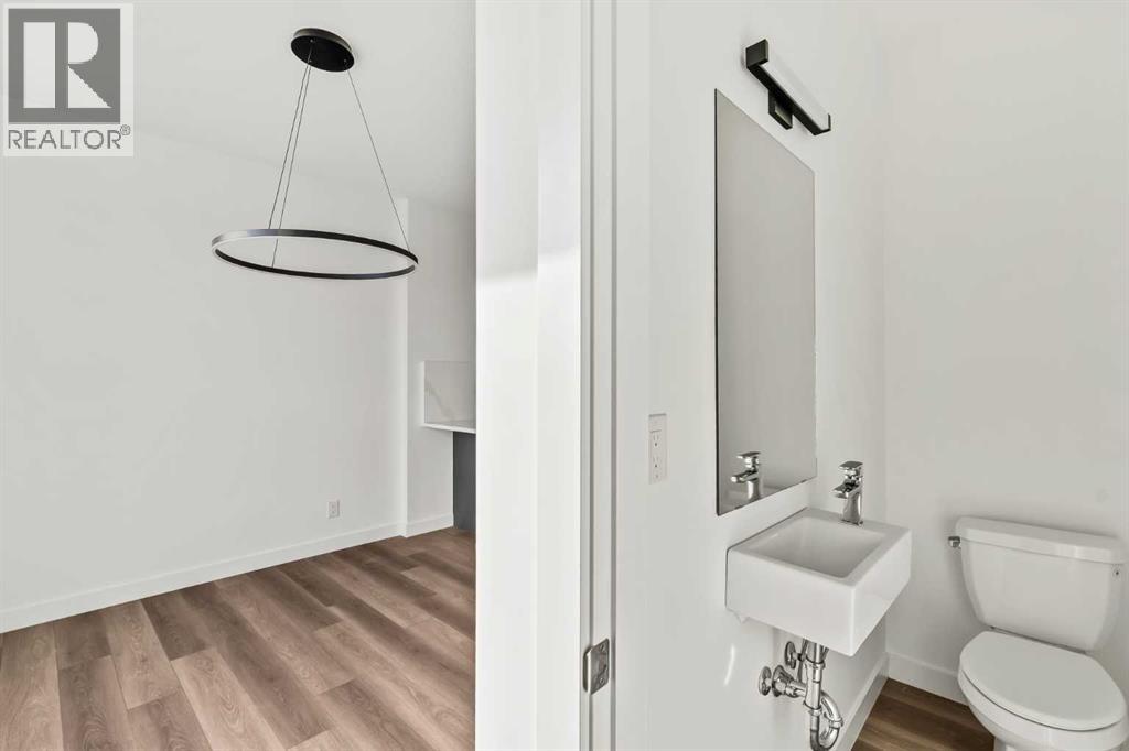 2509 Sovereign Crescent Sw, Calgary, Alberta  T3C 3Y3 - Photo 12 - A2263435