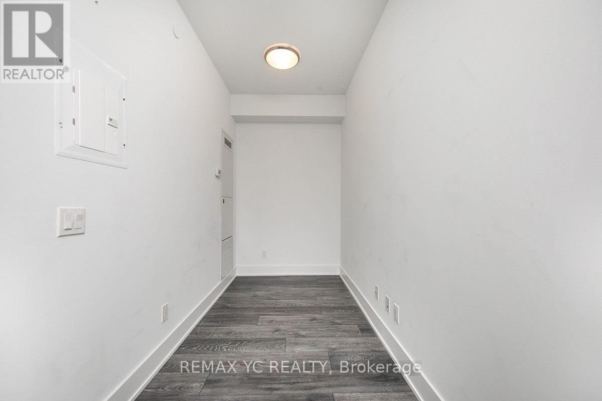 2213 - 403 Church Street, Toronto, Ontario  M4Y 0C9 - Photo 6 - C12504246