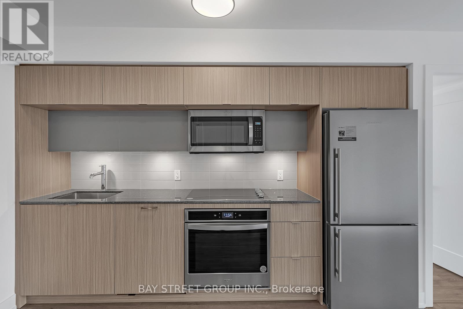 1717 - 585 Bloor Street E, Toronto, Ontario  M4W 0B3 - Photo 5 - C12504260