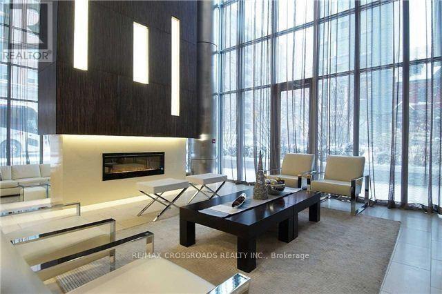 715 - 320 Richmond Street E, Toronto, Ontario  M5A 1P9 - Photo 3 - C12504316