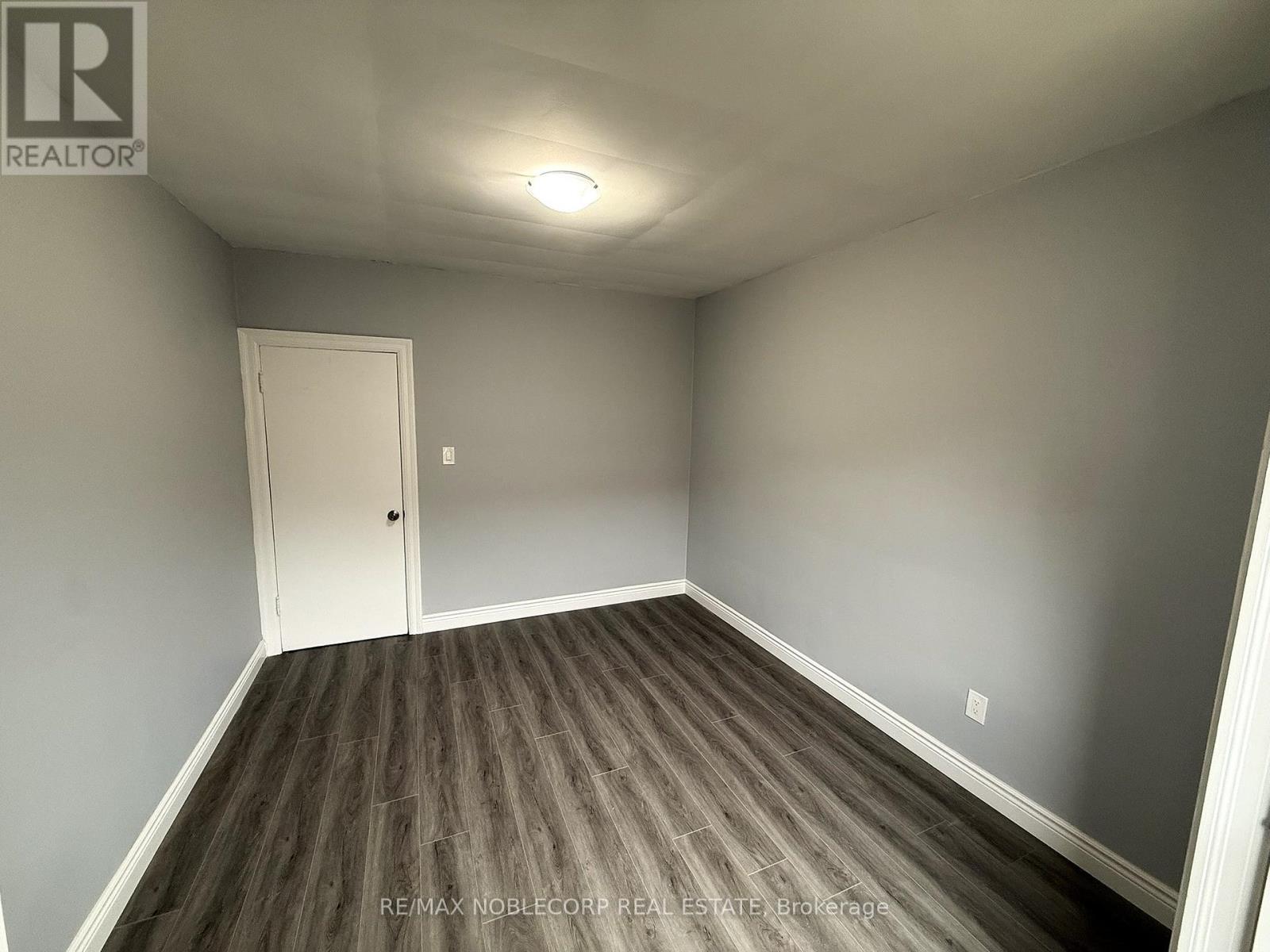 8 - 1383 Bayview Avenue, Toronto, Ontario  M4G 3A5 - Photo 11 - C12504318