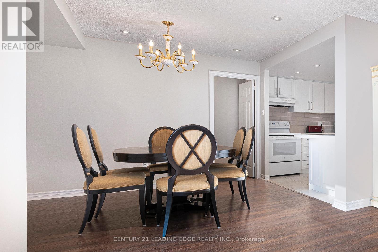 2302 - 10 Muirhead Road, Toronto, Ontario  M2J 4P9 - Photo 14 - C12504342