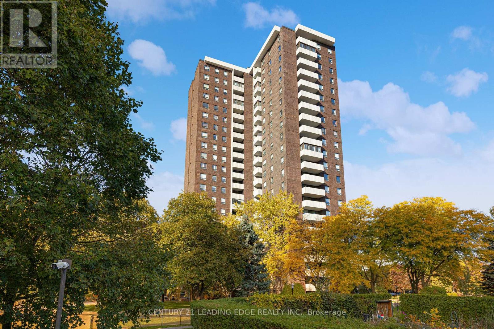 2302 - 10 Muirhead Road, Toronto, Ontario  M2J 4P9 - Photo 2 - C12504342