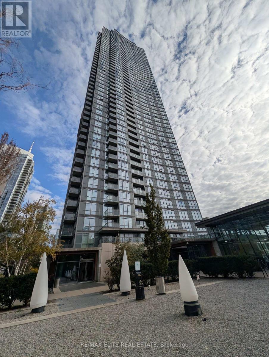 701 - 11 Brunel Court, Toronto, Ontario  M5V 3Y3 - Photo 12 - C12504358