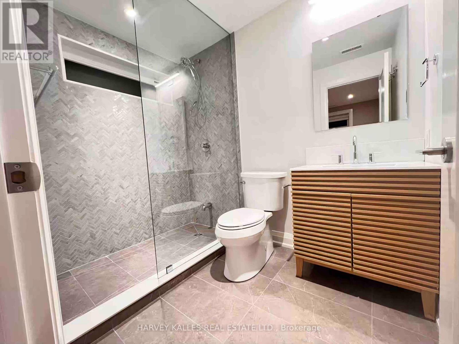 1 - 24 Sullivan Street, Toronto, Ontario  M5T 1B9 - Photo 9 - C12504400