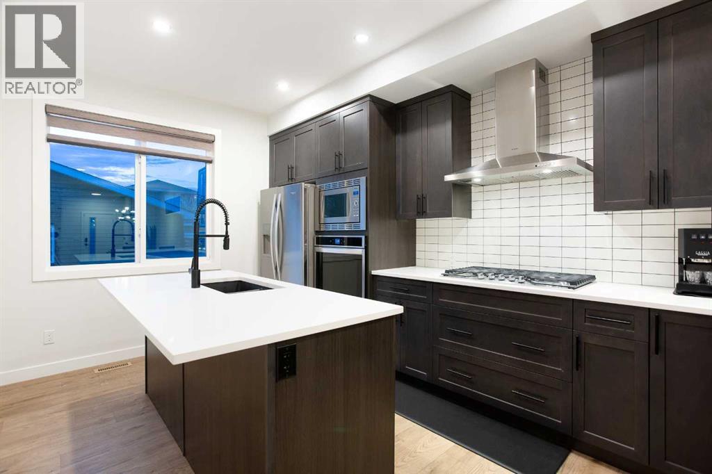 210 Chelsea Heath, Chestermere, Alberta  T1X 2N5 - Photo 8 - A2265836