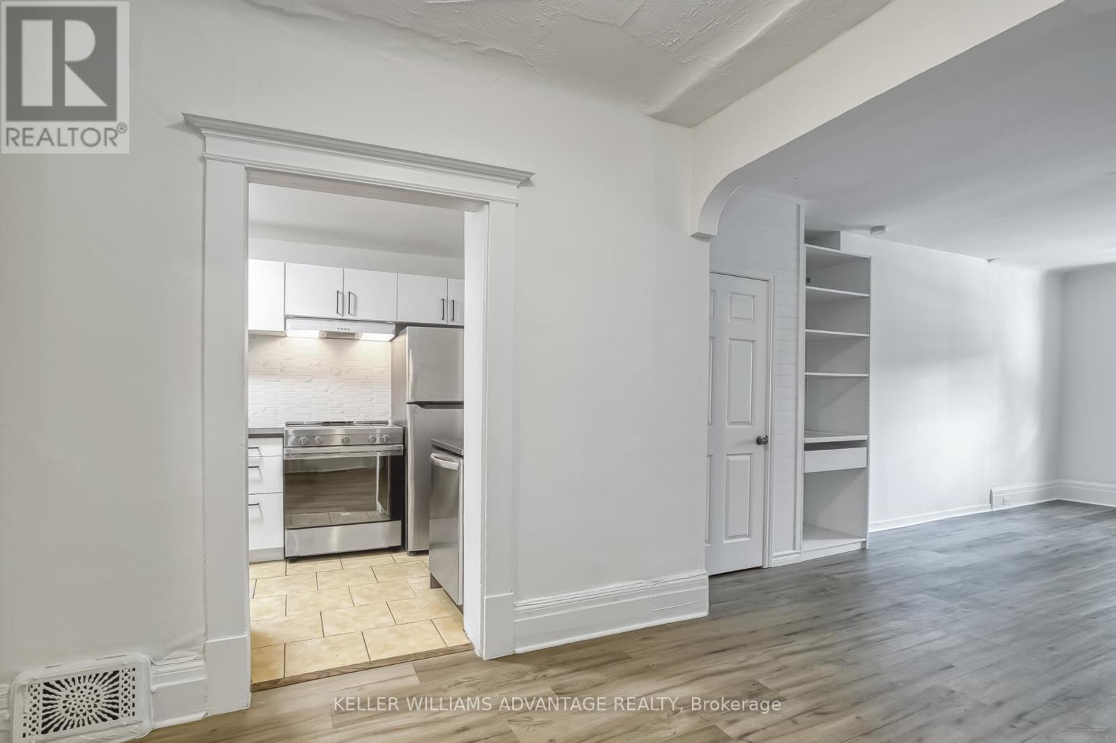 254a Carlton Street, Toronto, Ontario  M5A 2L3 - Photo 7 - C12504408