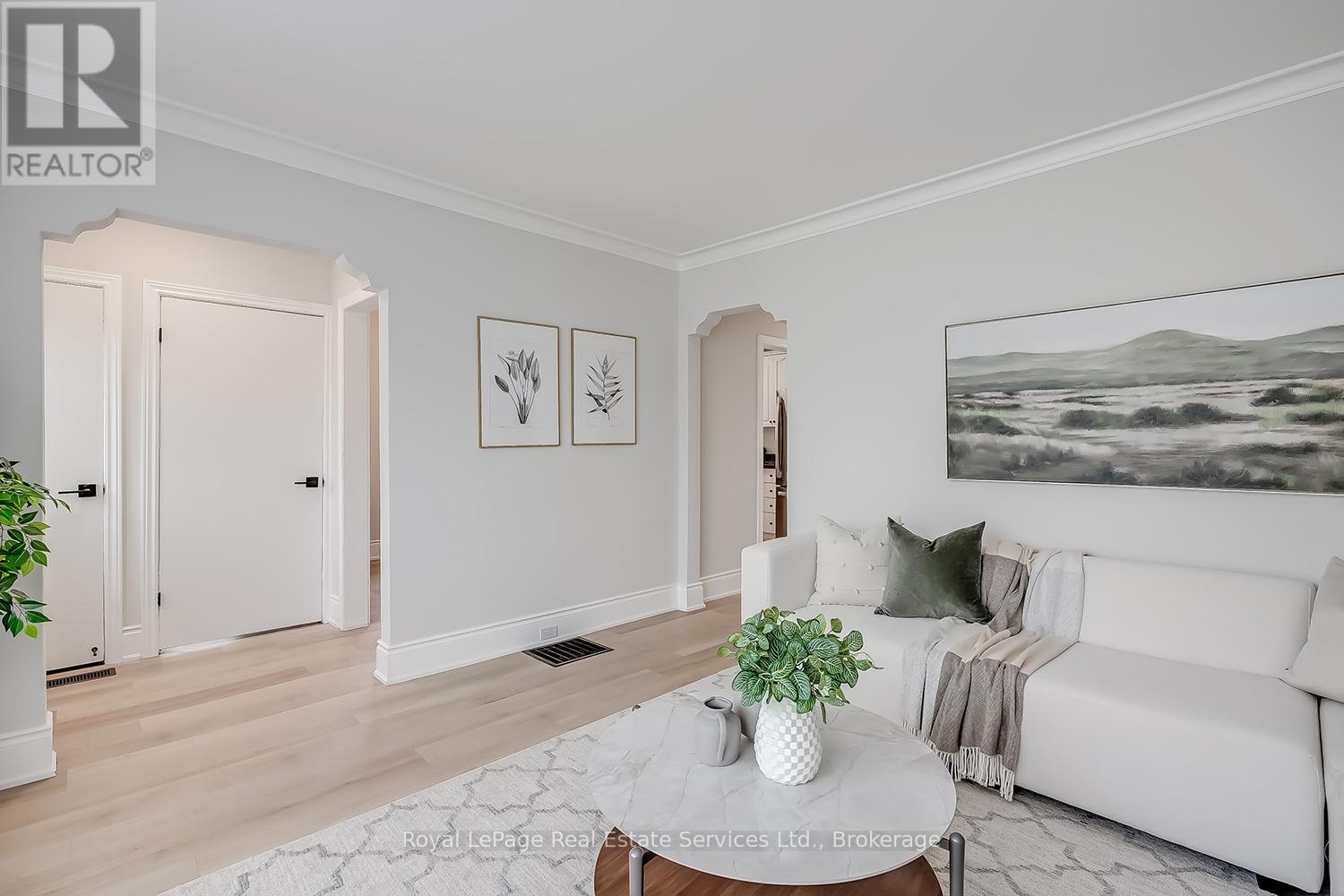 Property at 397 BARTOS DRIVE image 4