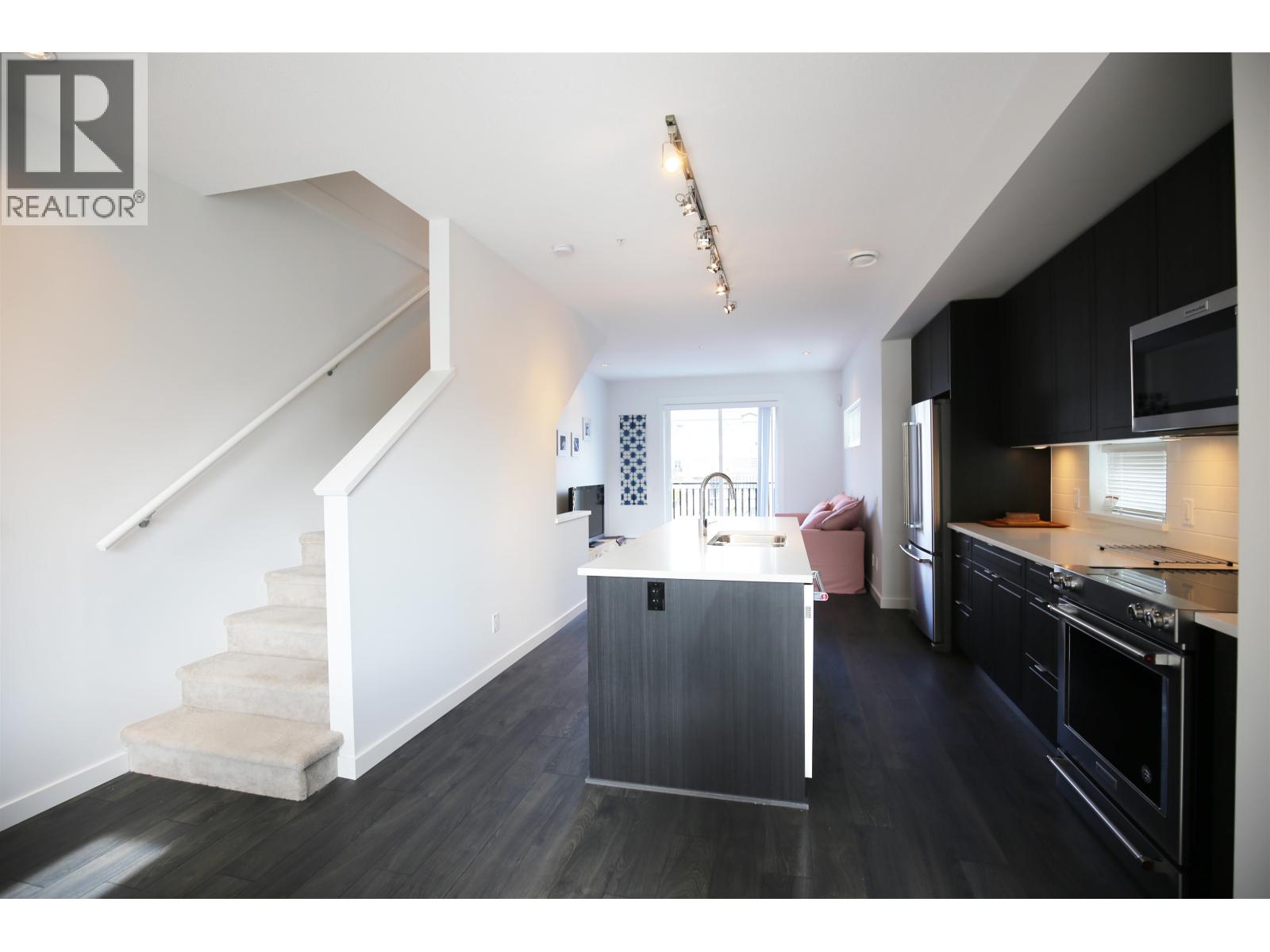 1 2371 Ranger Lane, Port Coquitlam, British Columbia  V3B 0N6 - Photo 13 - R3059410