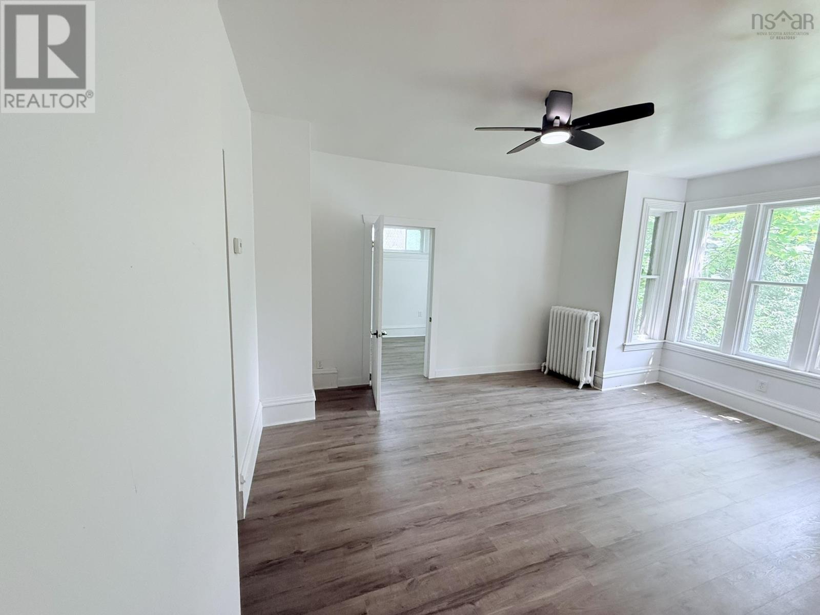 315 South Foord Street, Stellarton, Nova Scotia  B0K 1S0 - Photo 5 - 202519274