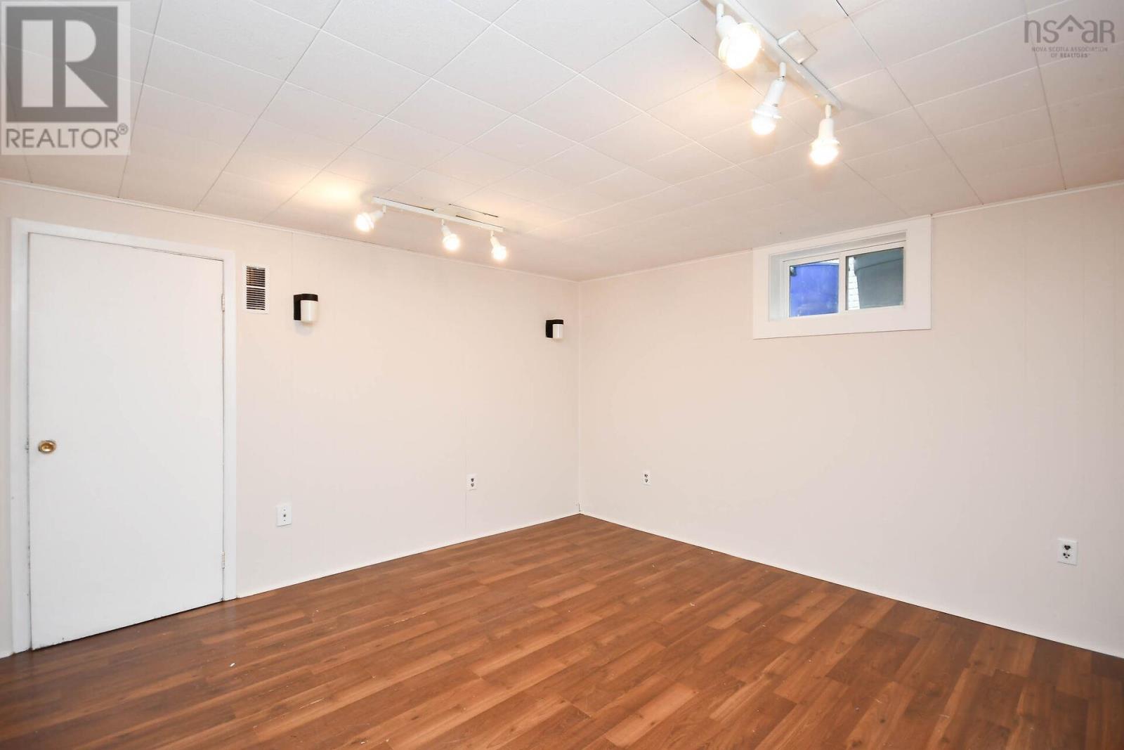 36 Regent Drive, Dartmouth, Nova Scotia  B2Y 3L1 - Photo 32 - 202526882