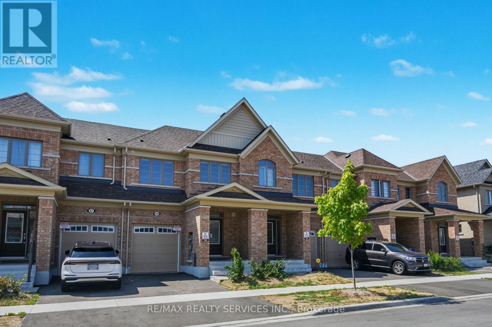 49 Bayardo Drive, Oshawa, Ontario  L1L 0V2 - Photo 2 - E12504240