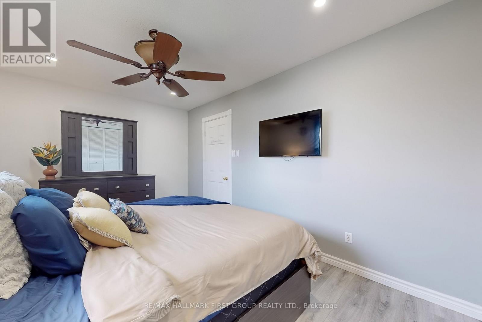 66 Medley Lane, Ajax, Ontario  L1S 3P6 - Photo 19 - E12504252