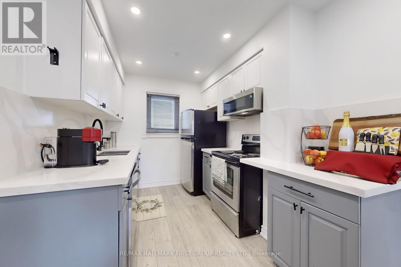 66 Medley Lane, Ajax, Ontario  L1S 3P6 - Photo 7 - E12504252