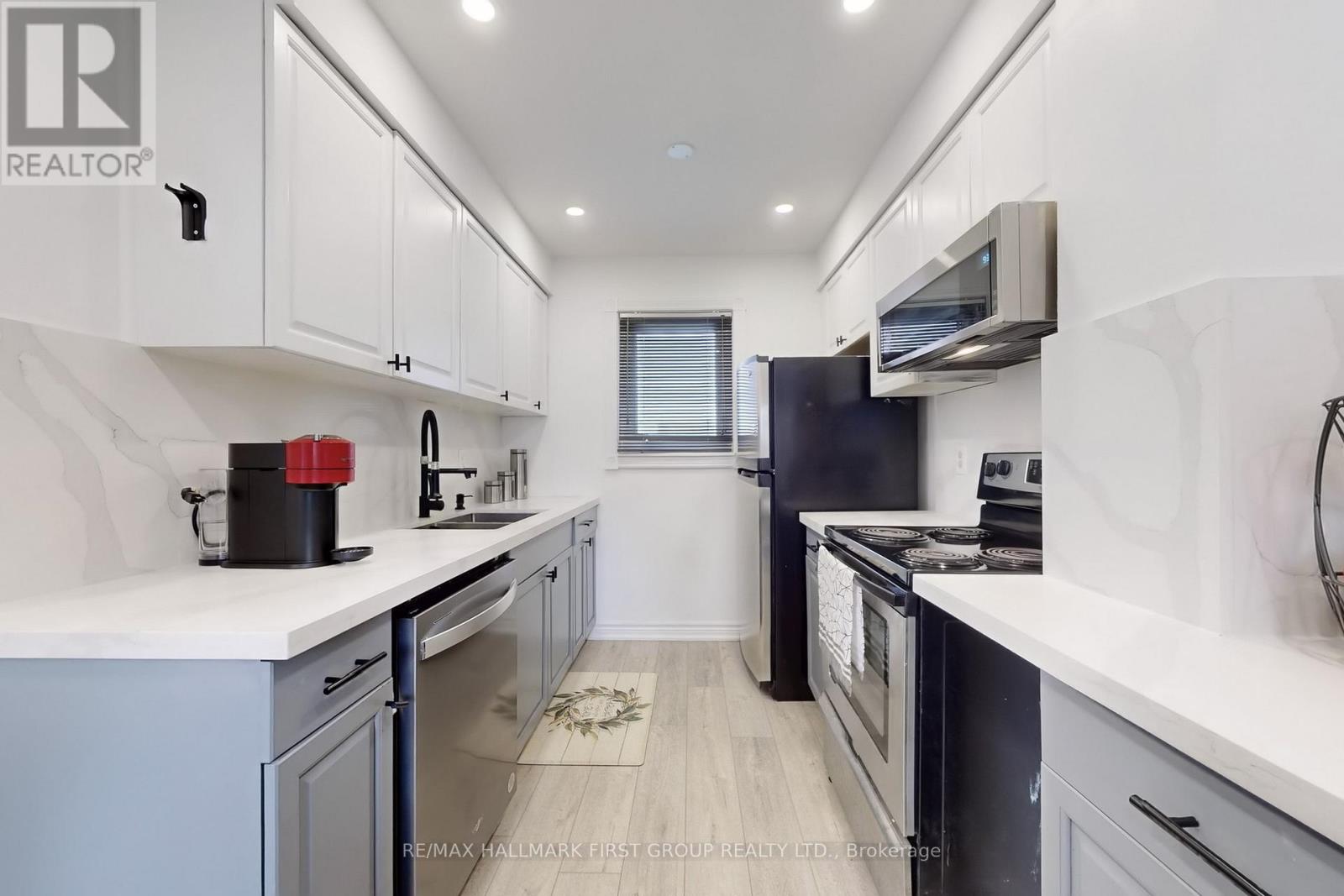 66 Medley Lane, Ajax, Ontario  L1S 3P6 - Photo 8 - E12504252