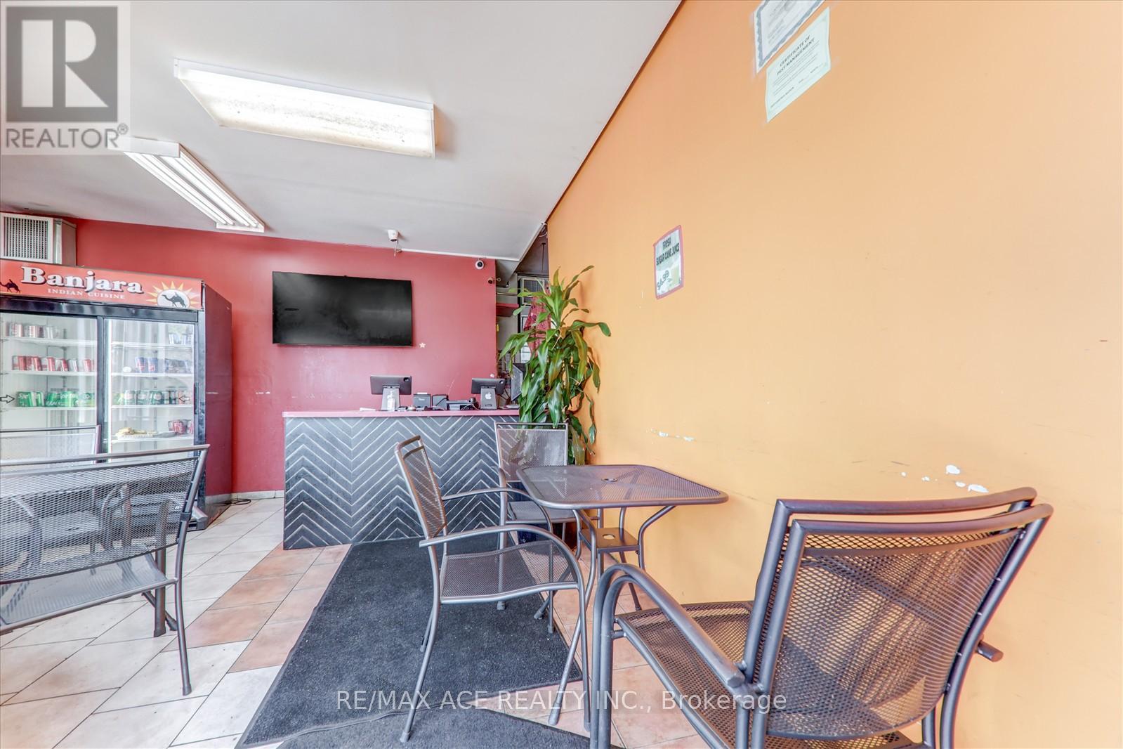 777a Danforth Road, Toronto, Ontario  M4J 1L2 - Photo 6 - E12504274