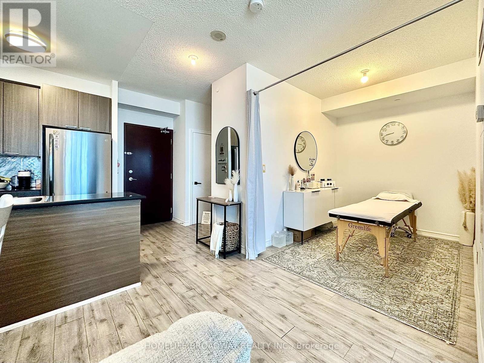 1604 - 1328 Birchmount Road, Toronto, Ontario  M1R 0B6 - Photo 16 - E12504320