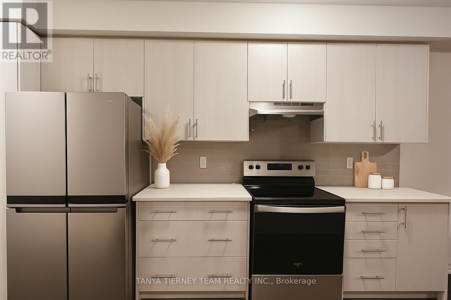 288 Carnwith Drive E, Whitby, Ontario  L1M 2L6 - Photo 10 - E12504374