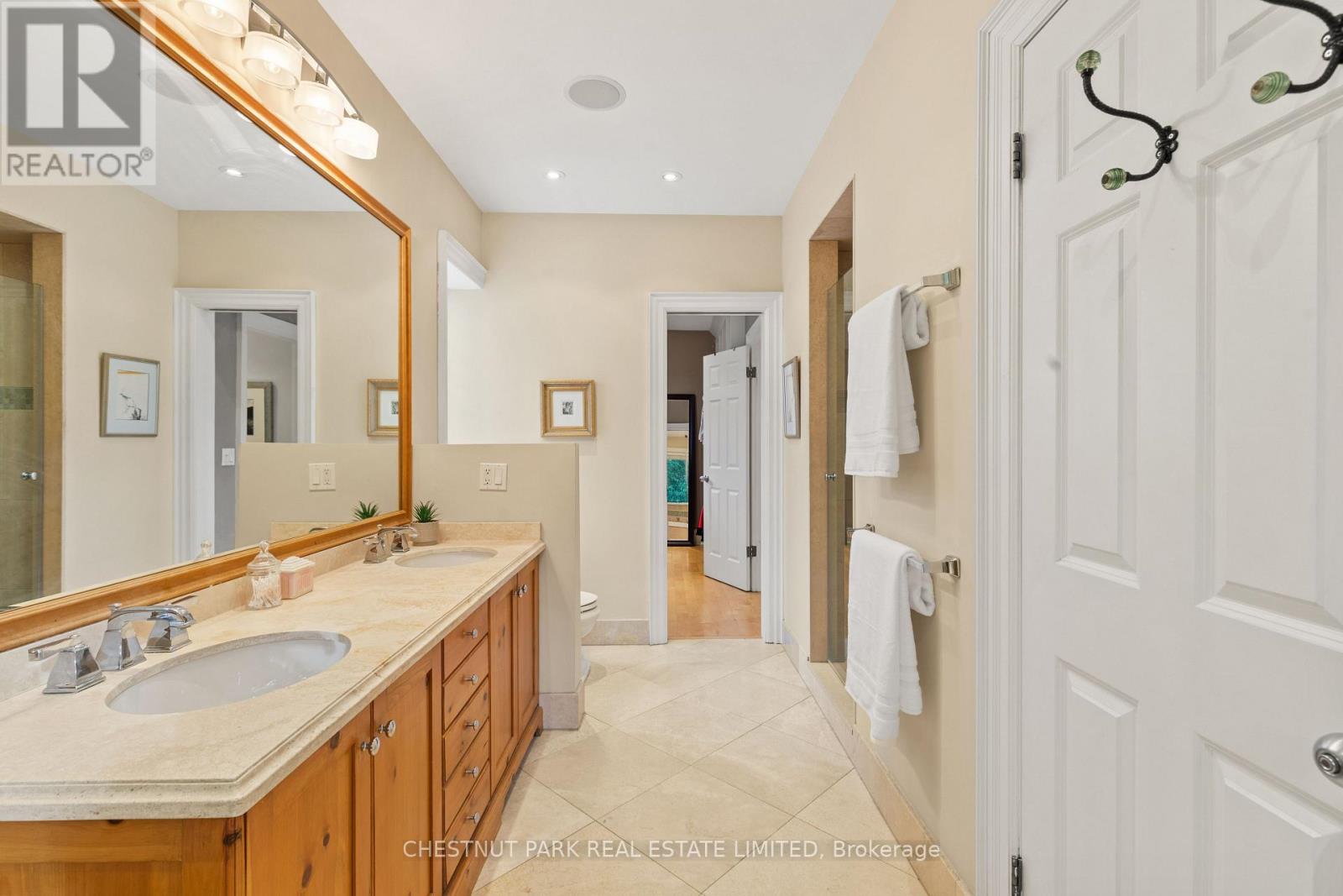 184 Neville Park Boulevard, Toronto, Ontario  M4E 3P8 - Photo 29 - E12504386