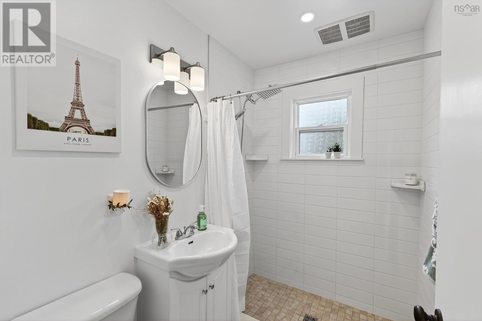 2500 Connaught Avenue, Halifax, Nova Scotia  B3L 2Z4 - Photo 20 - 202526909