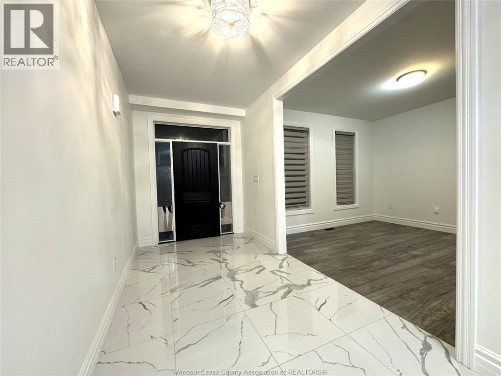 219 Cowan Court, Amherstburg, Ontario  N9V 0G9 - Photo 7 - 25027854