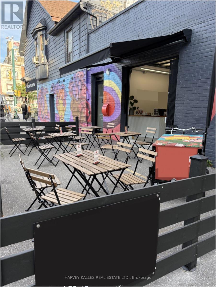 2 - 398 Spadina Avenue, Toronto, Ontario  M5T 2G5 - Photo 8 - C12463668