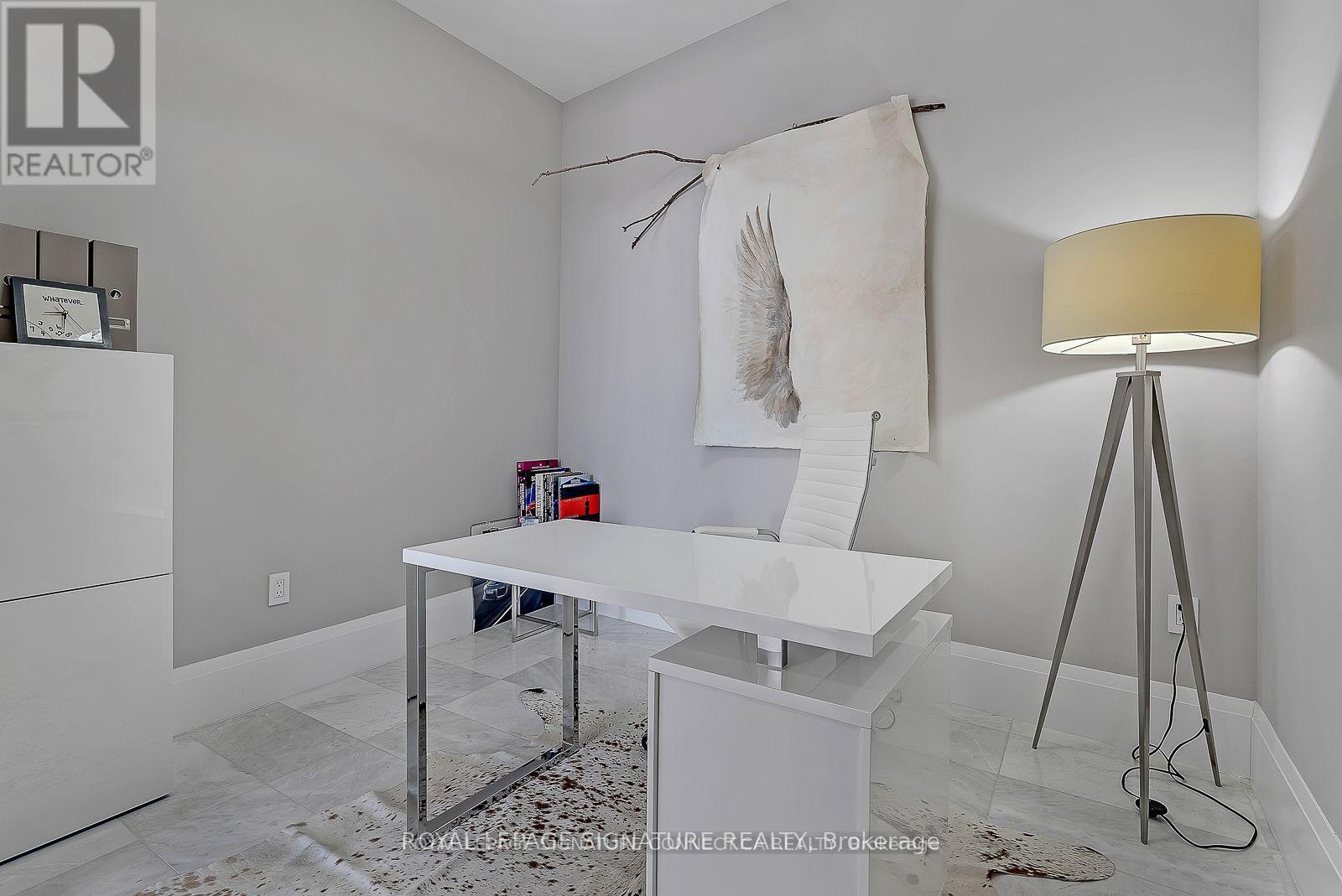 1401 - 39 Queens Quay E, Toronto, Ontario  M5E 0A4 - Photo 8 - C12504376