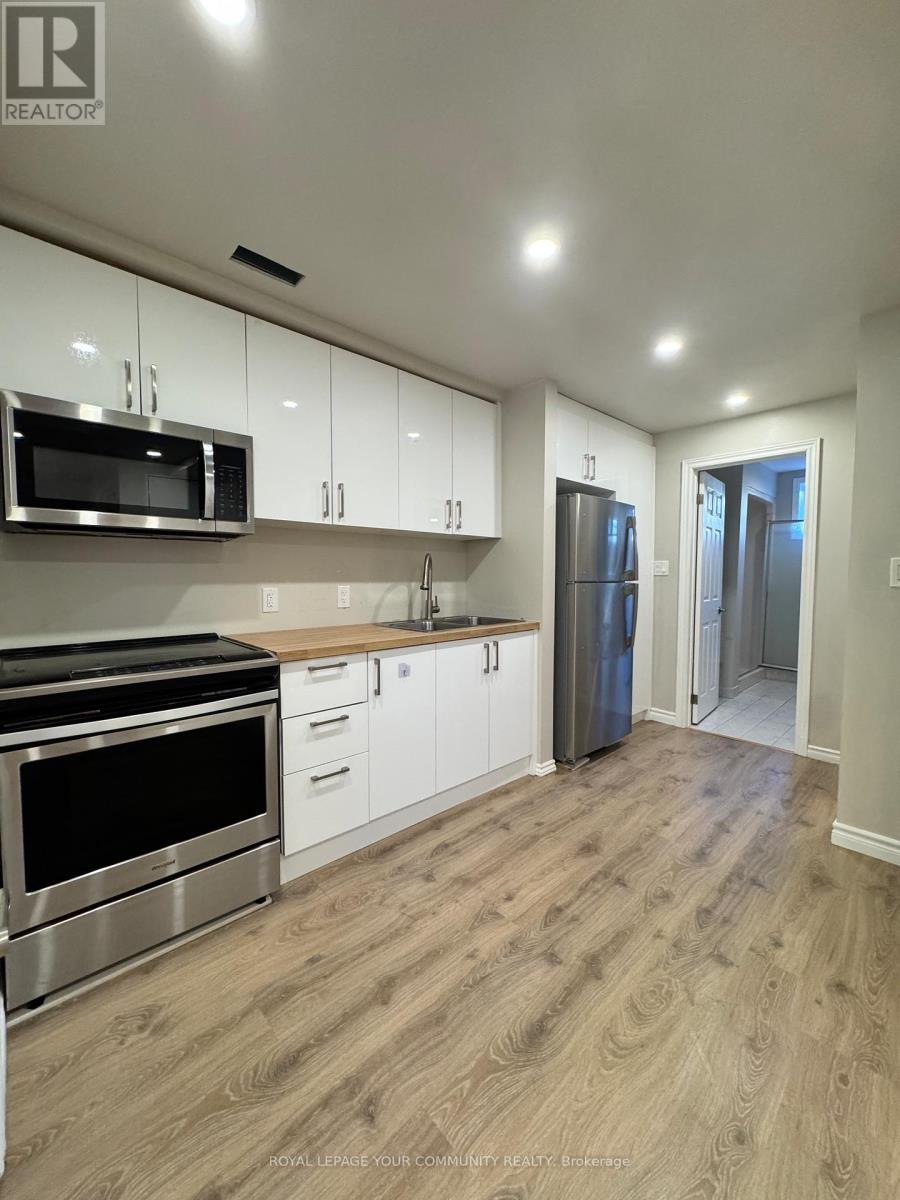 205 Talbot Crescent, Newmarket, Ontario  L3Y 1A4 - Photo 13 - N12503624