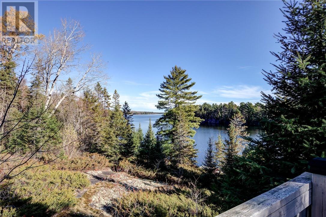 845 Hendrie, Estaire, Ontario  P3E 4N1 - Photo 4 - 2125429