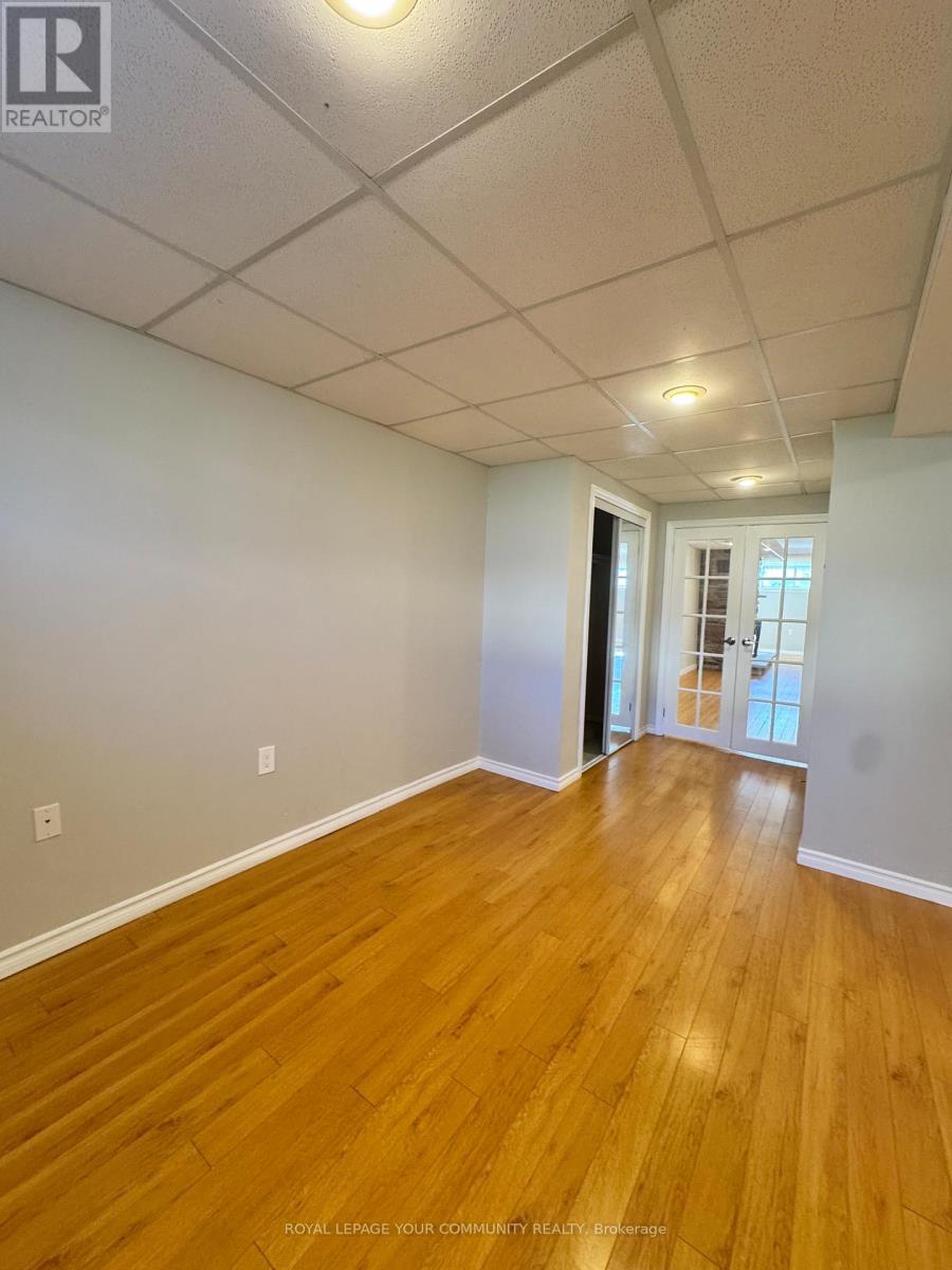 205 Talbot Crescent, Newmarket, Ontario  L3Y 1A4 - Photo 7 - N12503624