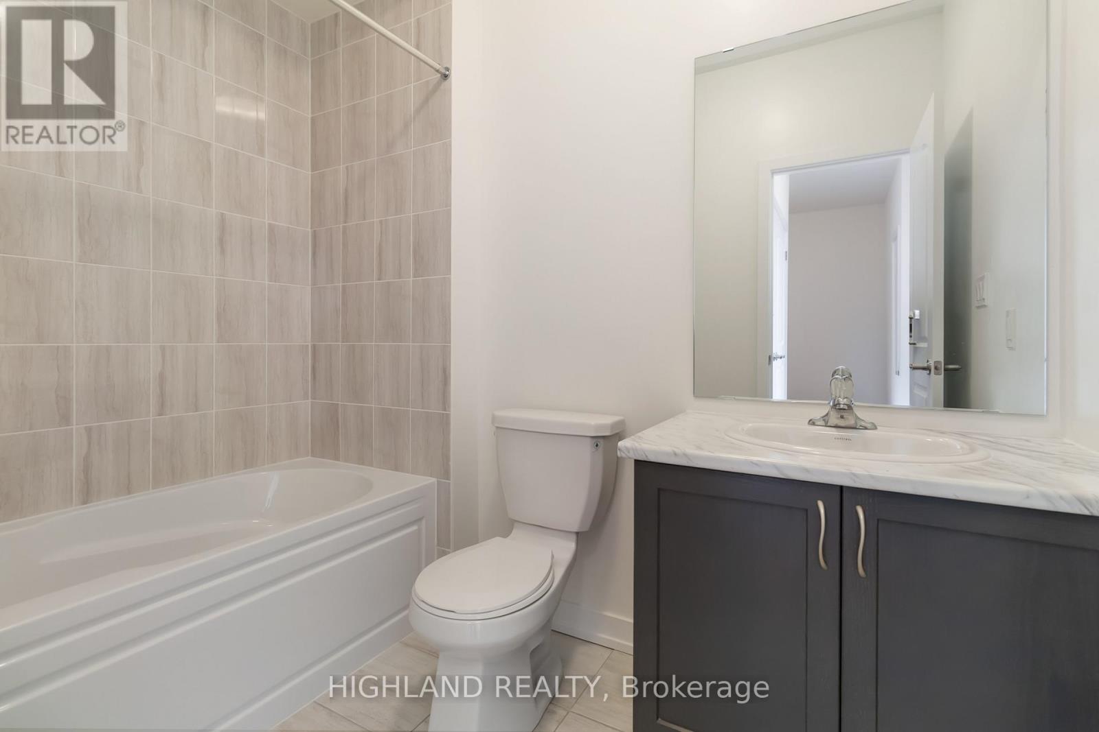 2 - 1220 Dartmouth Crescent, Oakville, Ontario  L6H 8C1 - Photo 17 - W12501064