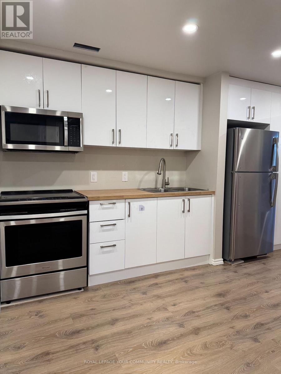 205 Talbot Crescent, Newmarket, Ontario  L3Y 1A4 - Photo 14 - N12503624