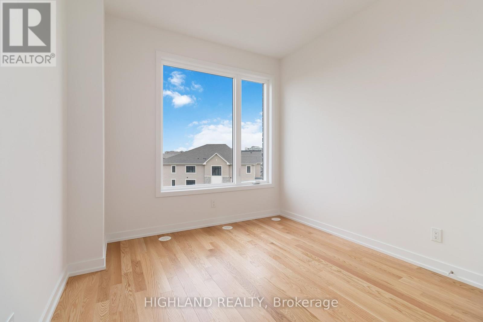 2 - 1220 Dartmouth Crescent, Oakville, Ontario  L6H 8C1 - Photo 20 - W12501064