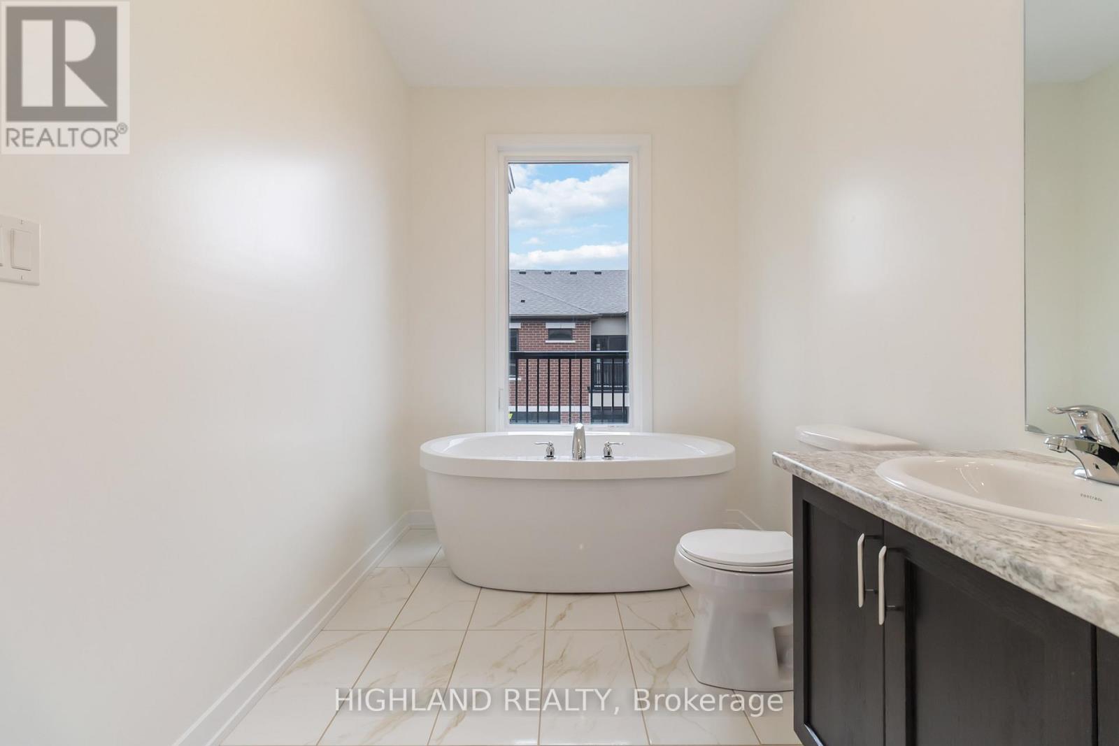 2 - 1220 Dartmouth Crescent, Oakville, Ontario  L6H 8C1 - Photo 24 - W12501064