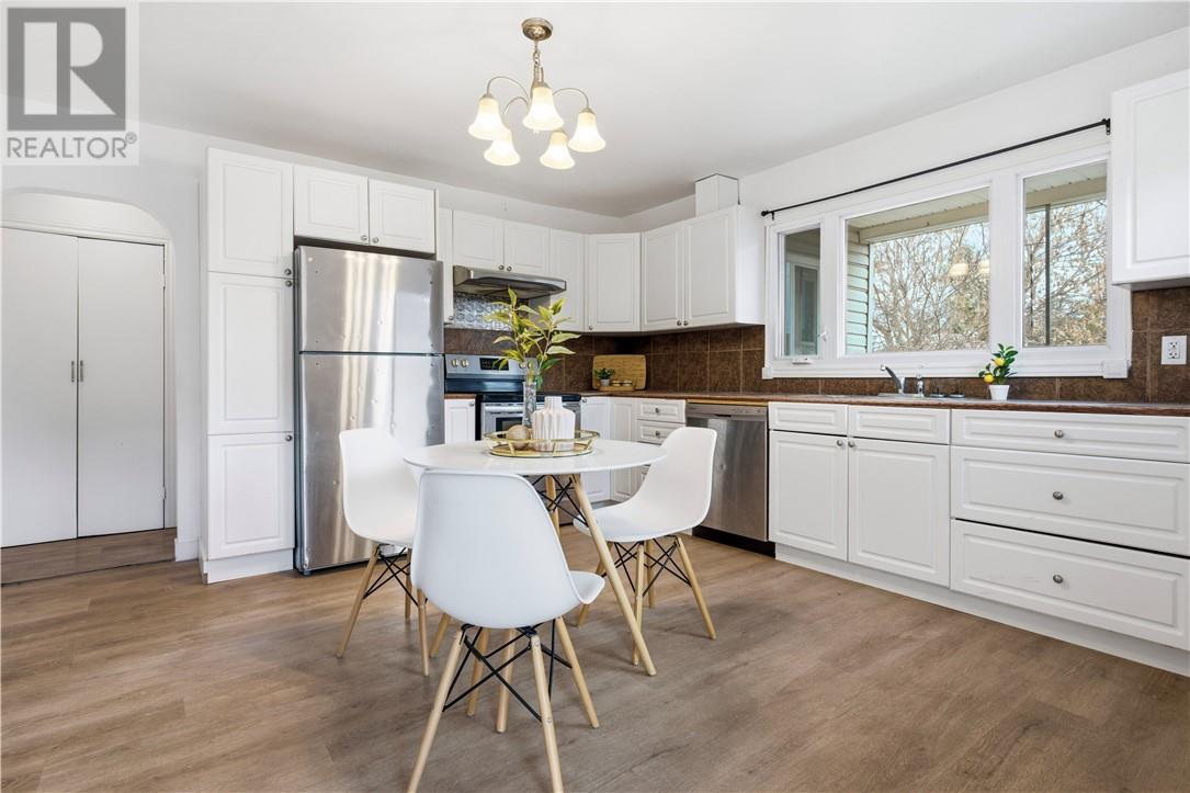 913 Miller Street, Greater Sudbury, Ontario  P3A 2W9 - Photo 6 - 2125481