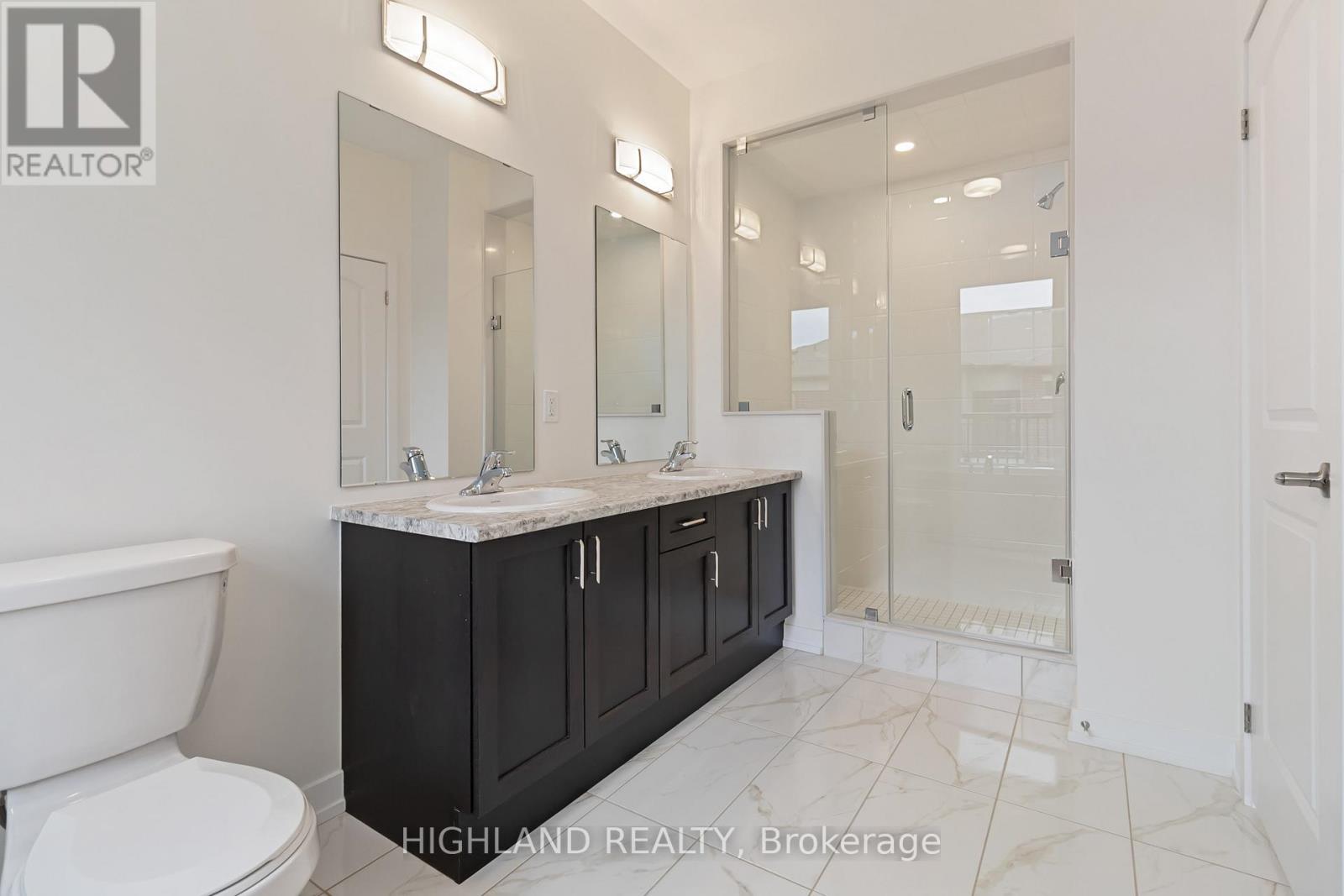 2 - 1220 Dartmouth Crescent, Oakville, Ontario  L6H 8C1 - Photo 25 - W12501064