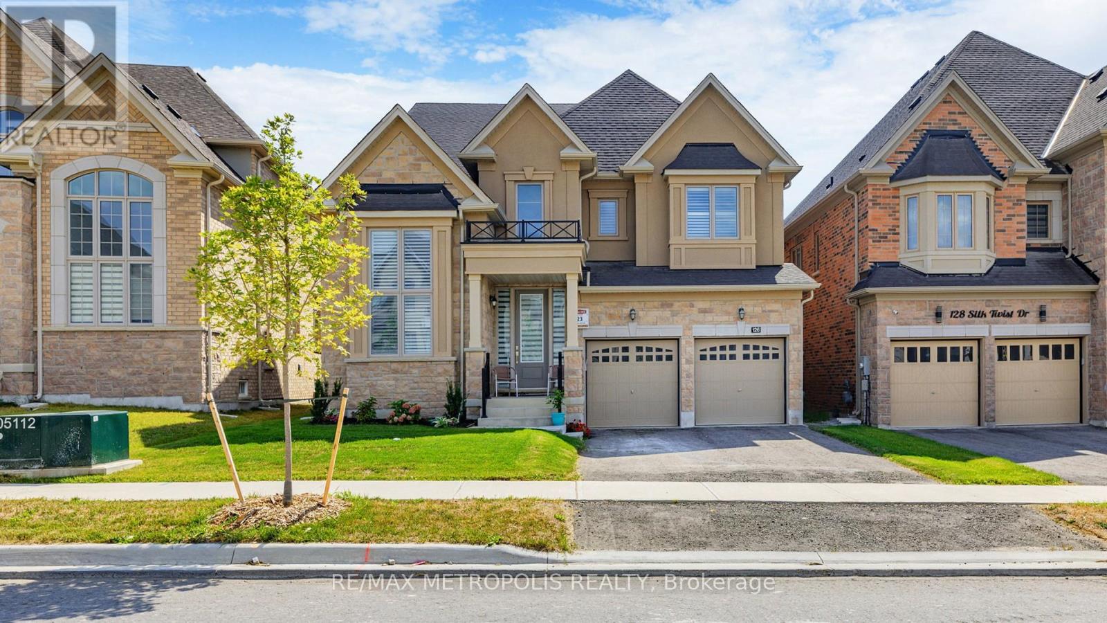 126 SILK TWIST DRIVE, East Gwillimbury, Ontario