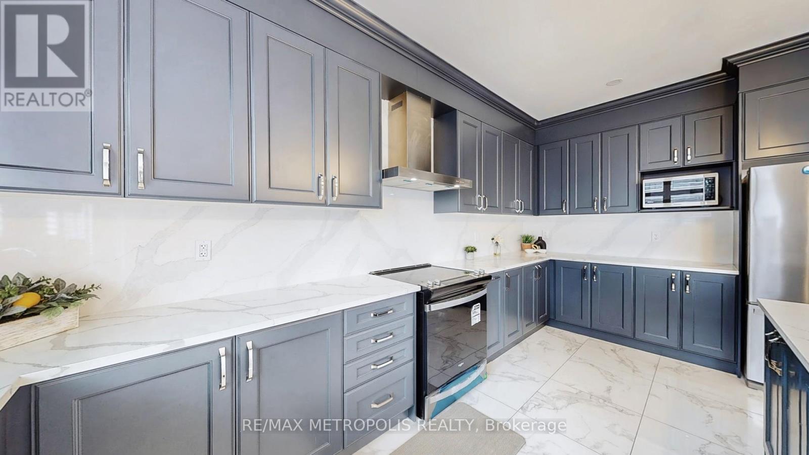 126 Silk Twist Drive, East Gwillimbury, Ontario  L9N 0W1 - Photo 22 - N12504222