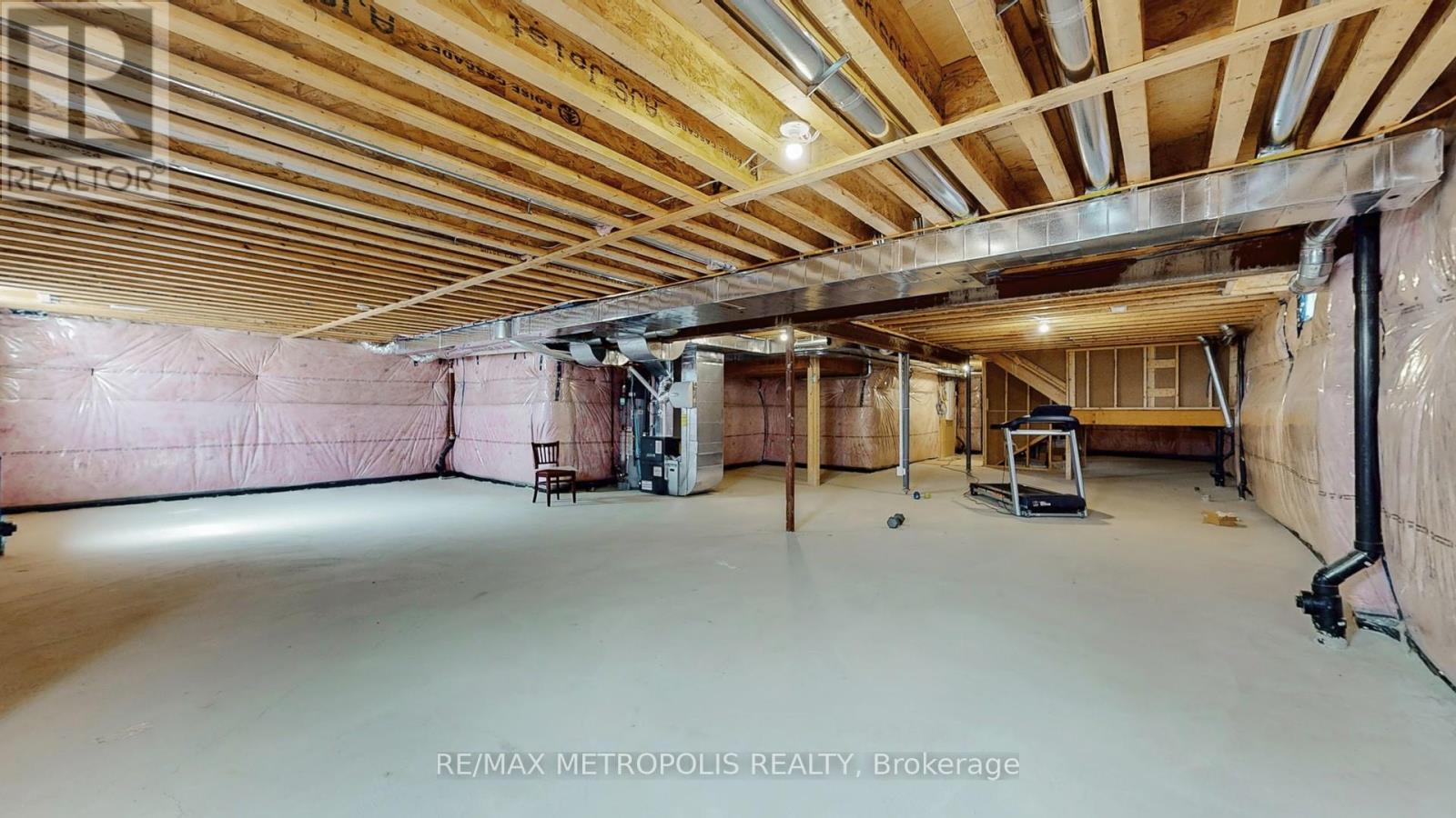 126 Silk Twist Drive, East Gwillimbury, Ontario  L9N 0W1 - Photo 45 - N12504222