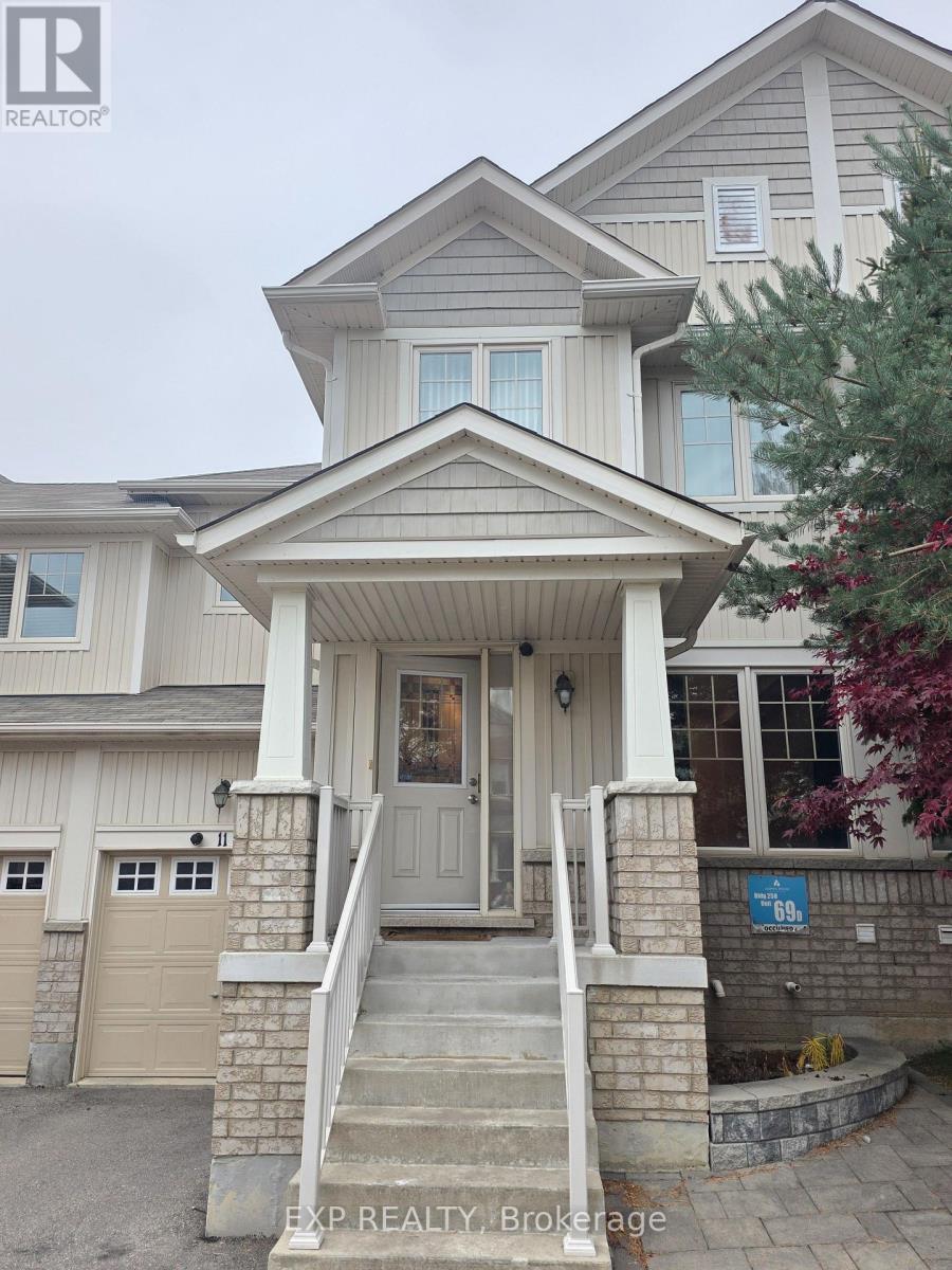 11 WINISK STREET, Richmond Hill, Ontario