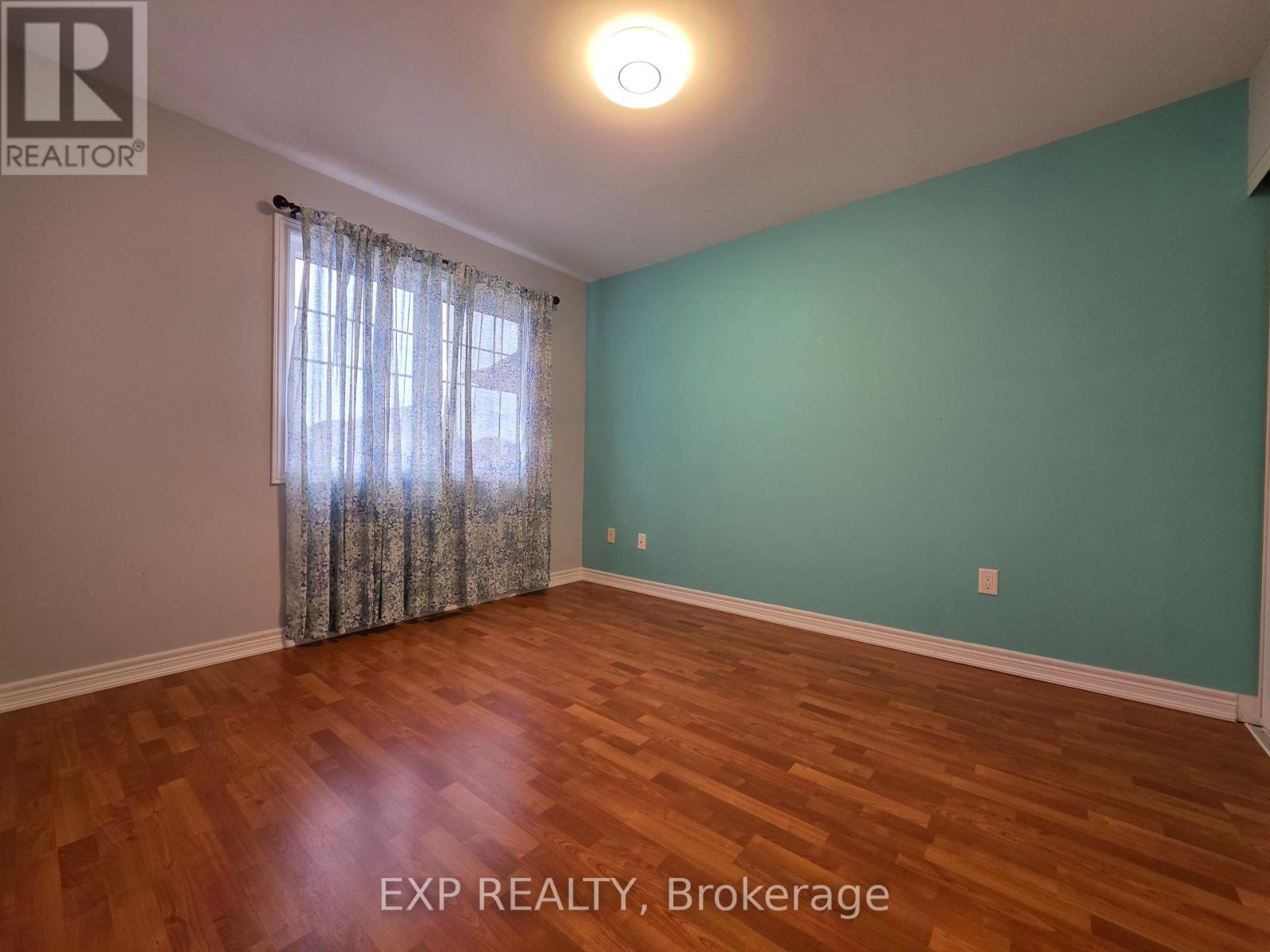 11 Winisk Street, Richmond Hill, Ontario  L4E 0M6 - Photo 12 - N12504236